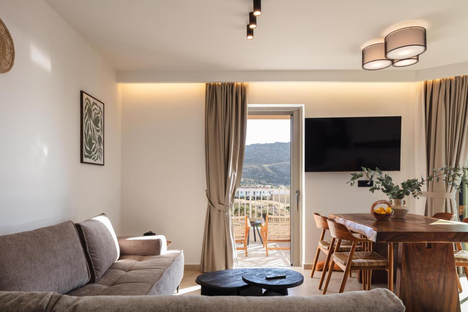 Ririka Beach Living, New Feel-At-Home Luxury Suites Plakias Eksteriør billede
