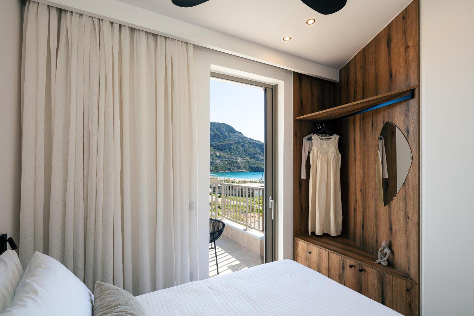 Ririka Beach Living, New Feel-At-Home Luxury Suites Plakias Eksteriør billede