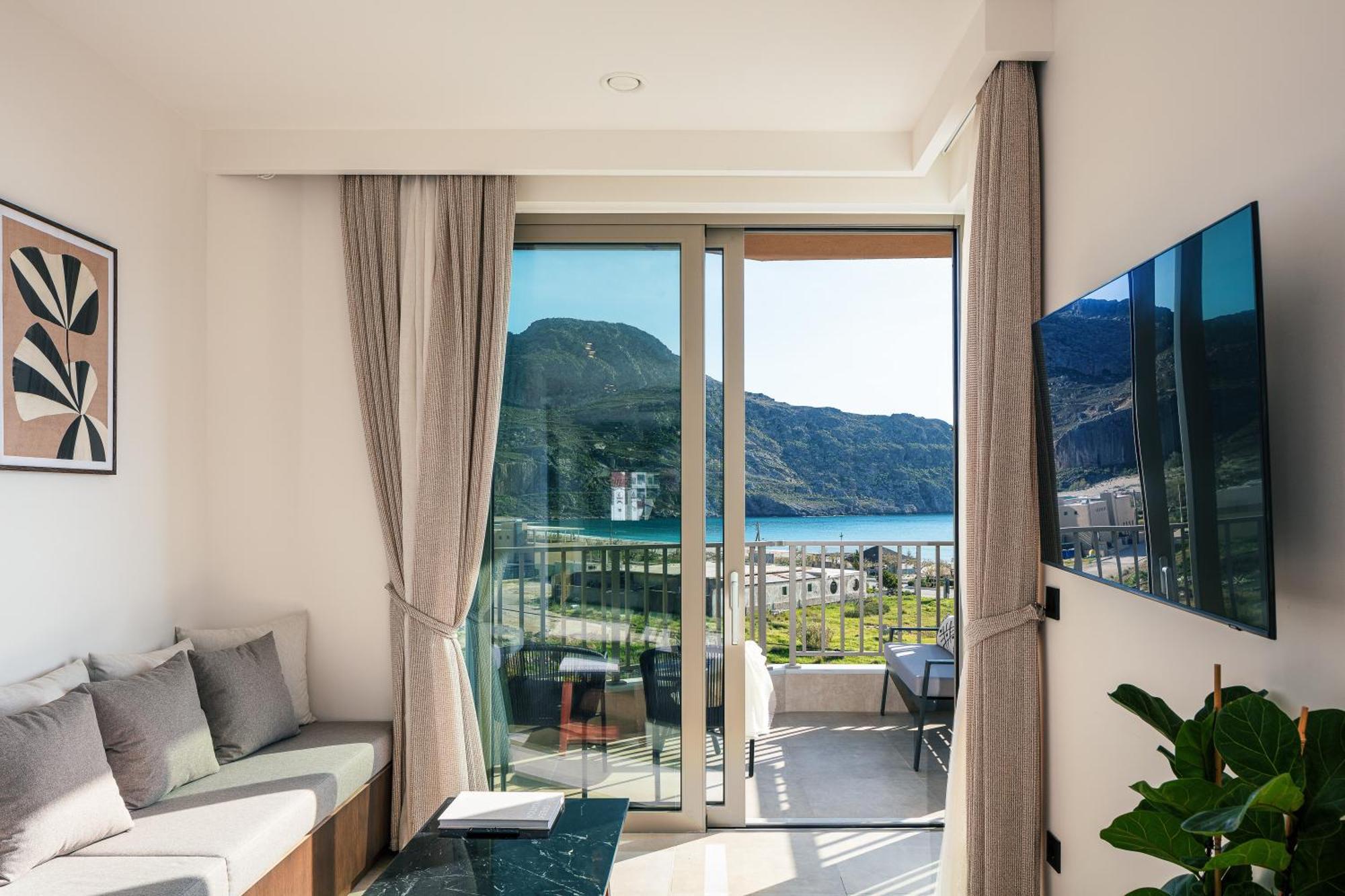 Ririka Beach Living, New Feel-At-Home Luxury Suites Plakias Eksteriør billede